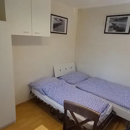 Lägenhet Topwohnung 45m2 Oder Weisses Budget 15 M2 - Naehe Gruenberg *