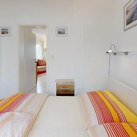 Topwohnung 45m2 Oder Weisses 15 M2 - Naehe Gruenberg Gmunden