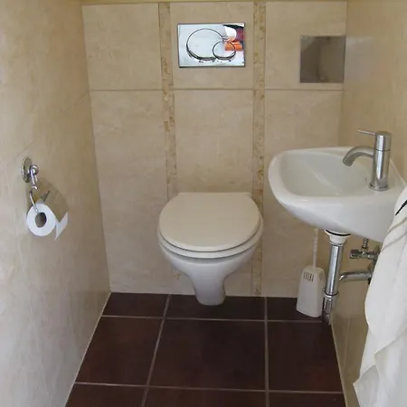 Topwohnung 45m2 Oder Weisses Budget 15 M2 - Naehe Gruenberg Gmunden