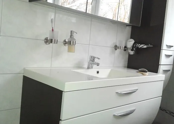 Topwohnung 45m2 Oder Weisses Budget 15 M2 - Naehe Gruenberg Apartment