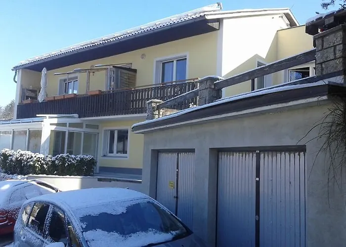 Topwohnung 45m2 Oder Weisses Budget 15 M2 - Naehe Gruenberg