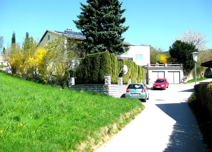 Topwohnung 45m2 Oder Weisses Budget 15 M2 - Naehe Gruenberg