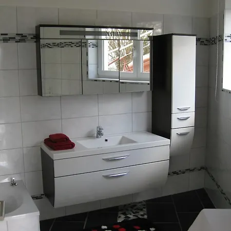 Topwohnung 45m2 Oder Weisses 15 M2 - Naehe Gruenberg * Gmunden